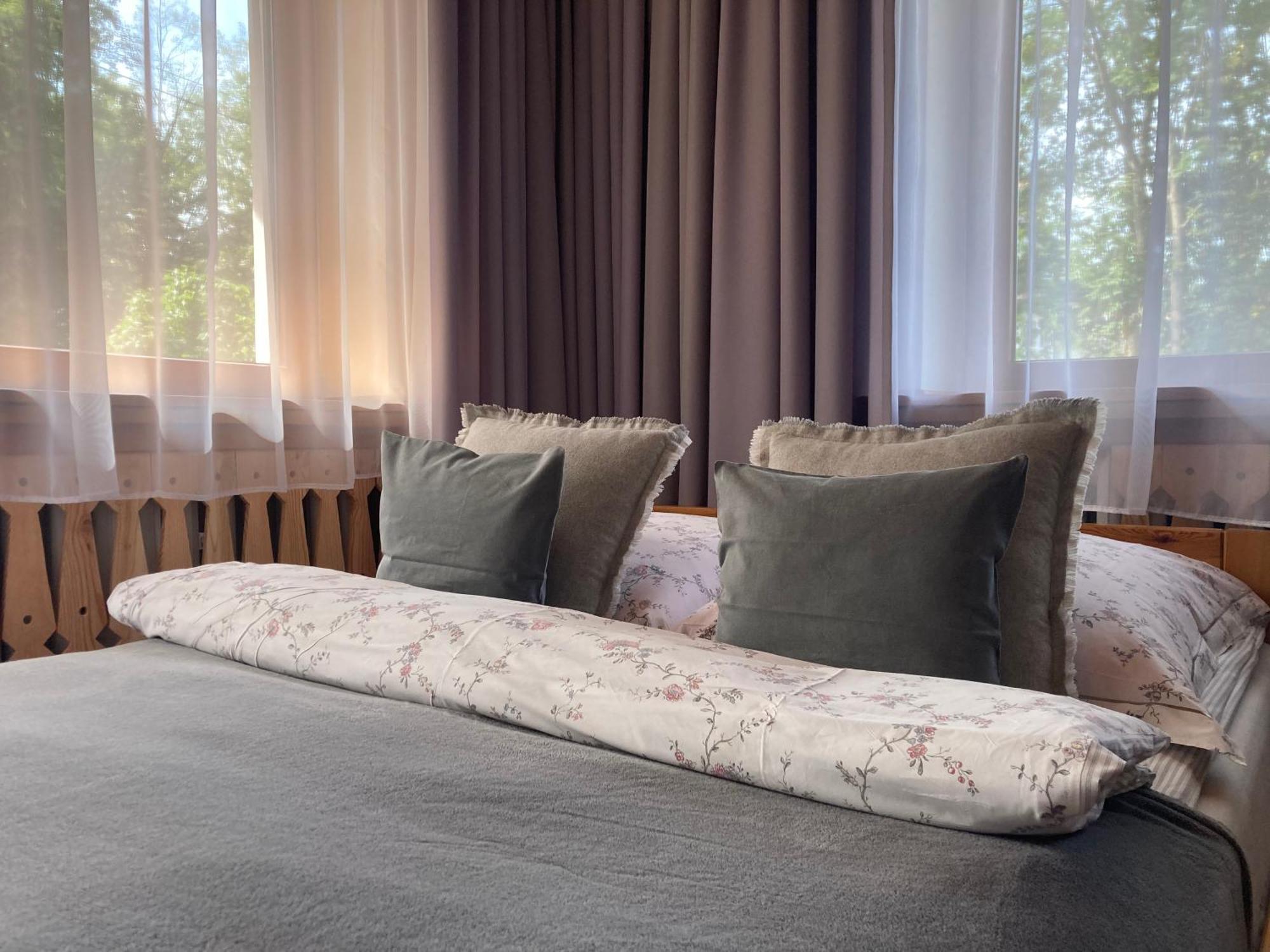 Marina Zakopane Bed & Breakfast Room photo