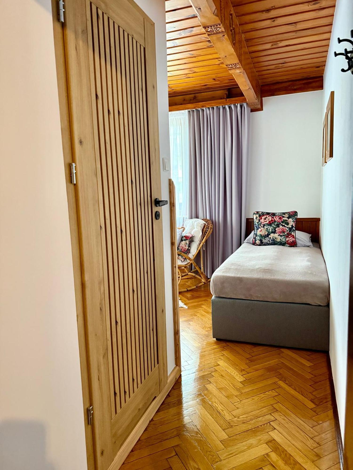 Marina Zakopane Bed & Breakfast Room photo